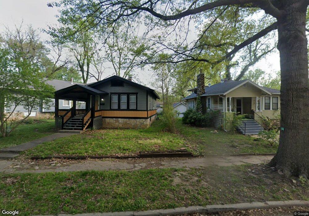 1805 W 1st Ave, Topeka, KS 66606 - photo 1