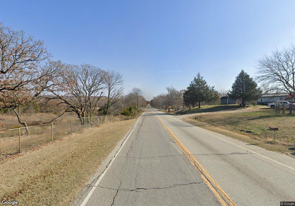 1111 W 6th St, Henryetta, OK 74437 - photo 1