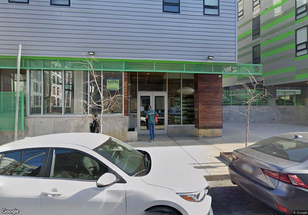 Otto on the Park unit PH12, Philadelphia, PA 19121 - photo 1