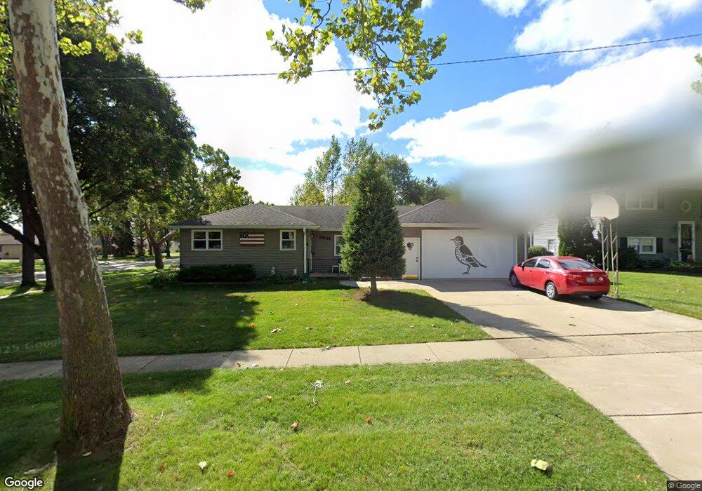 3501 Thrush Ln, Rolling Meadows, IL 60008 - photo 1