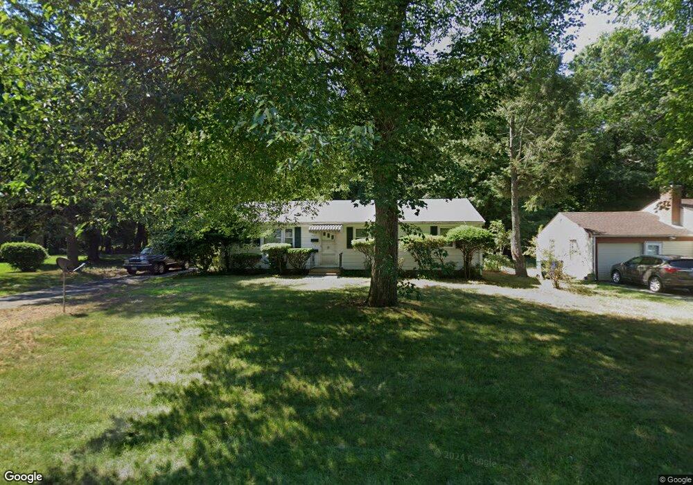 175 Pershing St, Bloomfield, CT 06002 - photo 1