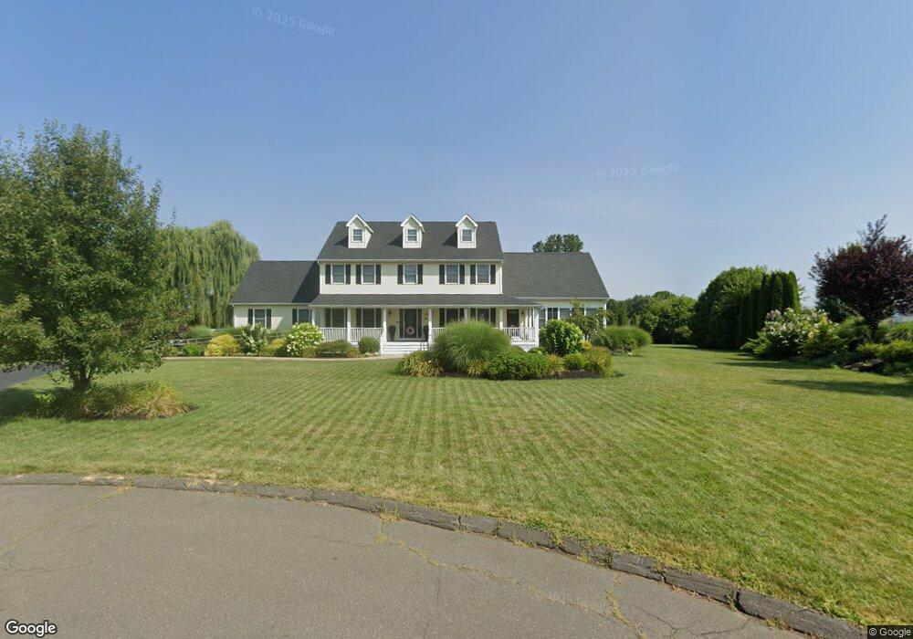 8 Enfield Gardens Dr, Enfield, CT 06082 - photo 1