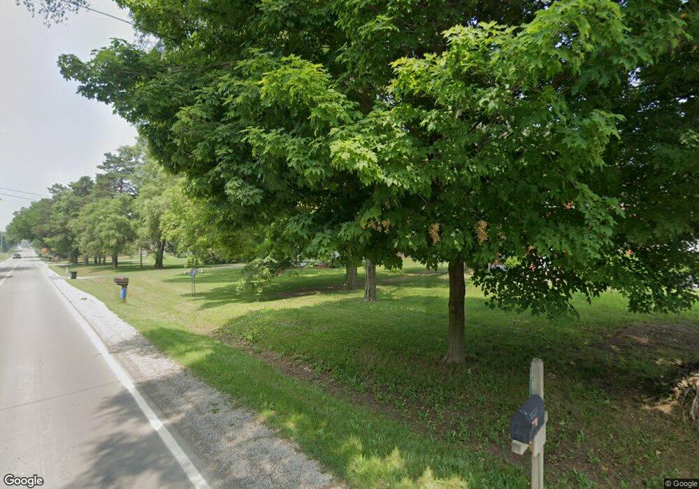 10207 E Richfield Rd, Davison, MI 48423 - photo 1