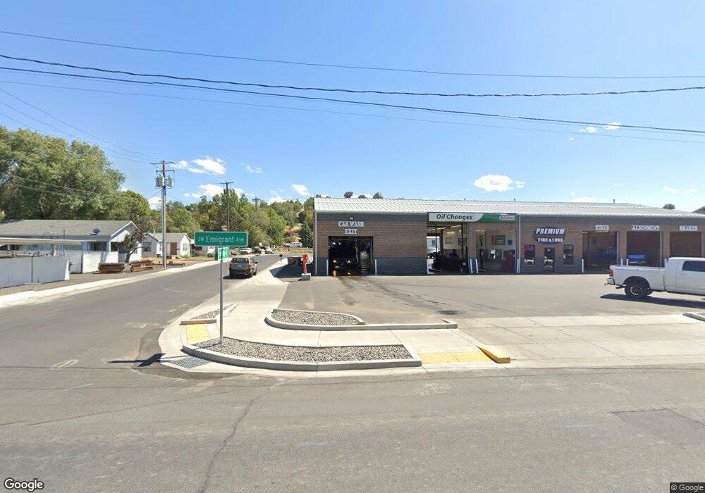 900 SW Emigrant Ave, Pendleton, OR 97801 - photo 1