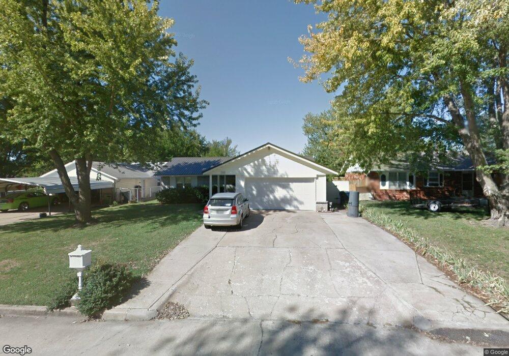 107 N Wortman Place, Claremore, OK 74017 - photo 1