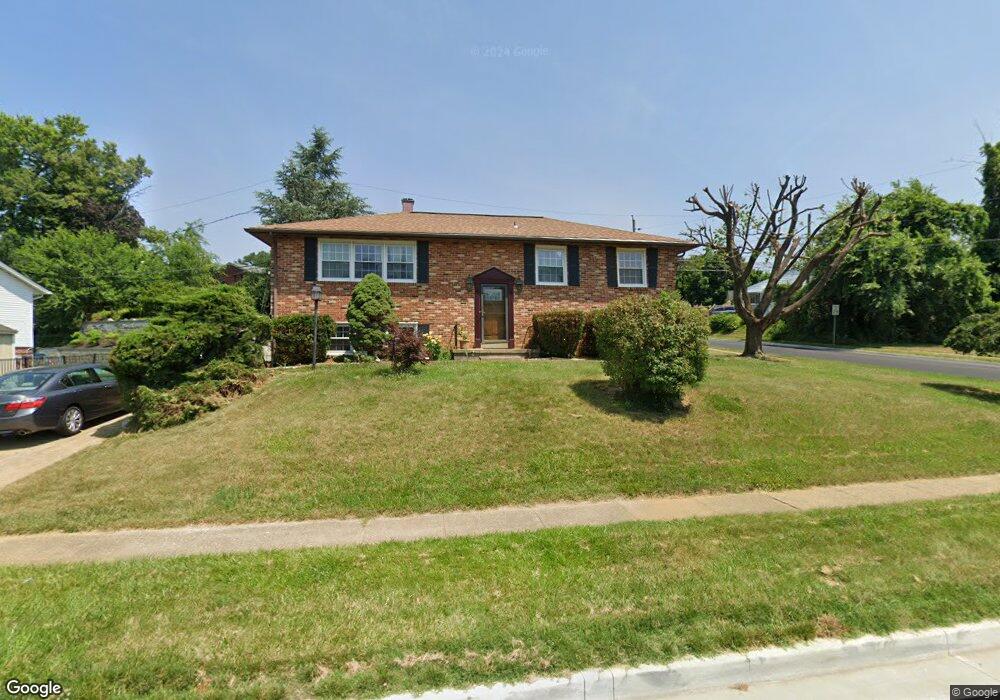 912 Crestwick Rd, Towson, MD 21286 - photo 1