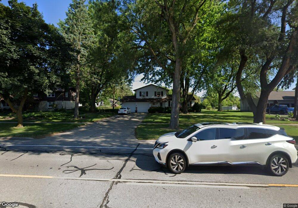 920 W Genesee St, Frankenmuth, MI 48734 - photo 1