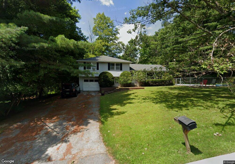 27 Giorgetti Blvd, Rutland, VT 05701 - photo 1