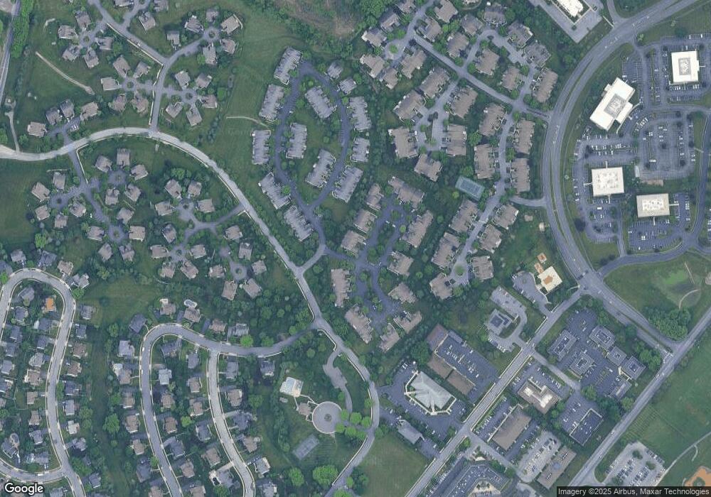 201 Hawthorne Ct N, Reading, PA 19610 - photo 1