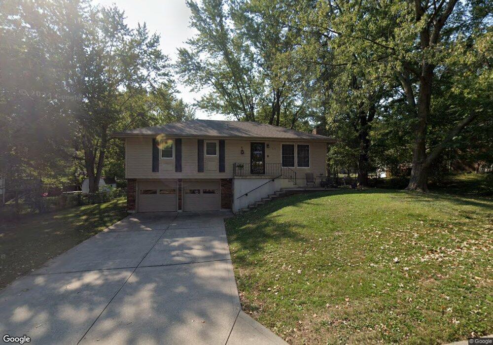 217 SW 20th Terrace, Oak Grove, MO 64075 - photo 1