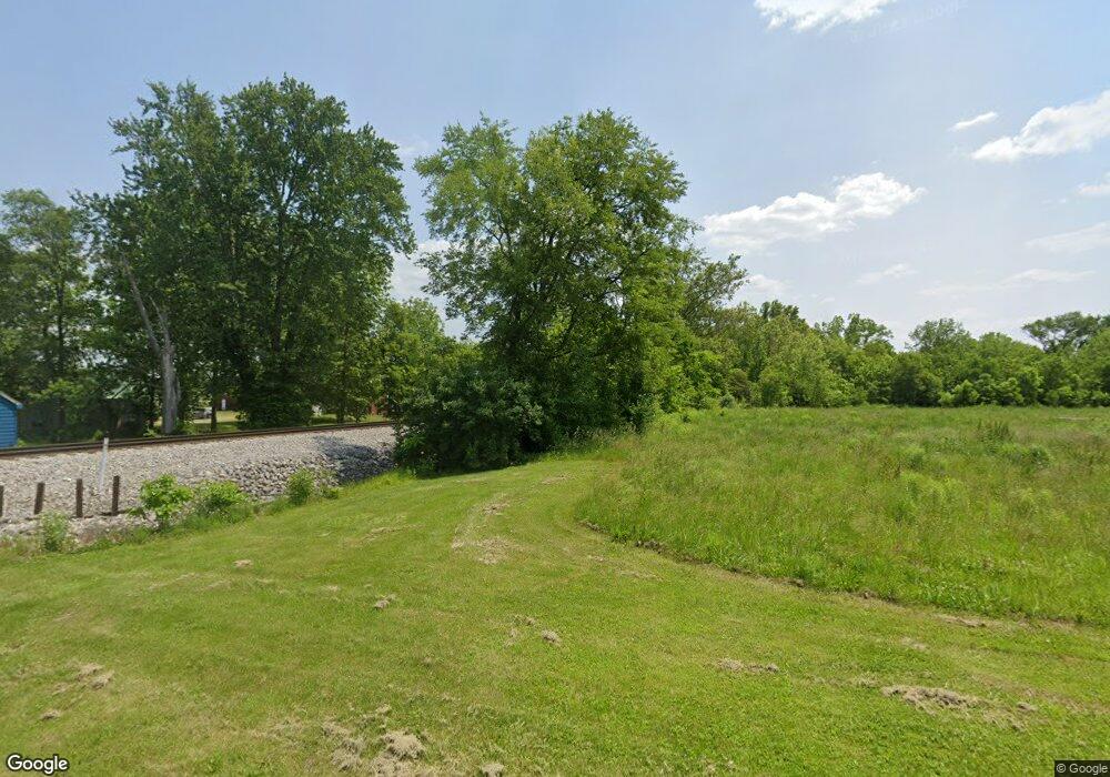 33 W Cherry St, Austin, IN 47102 - photo 1