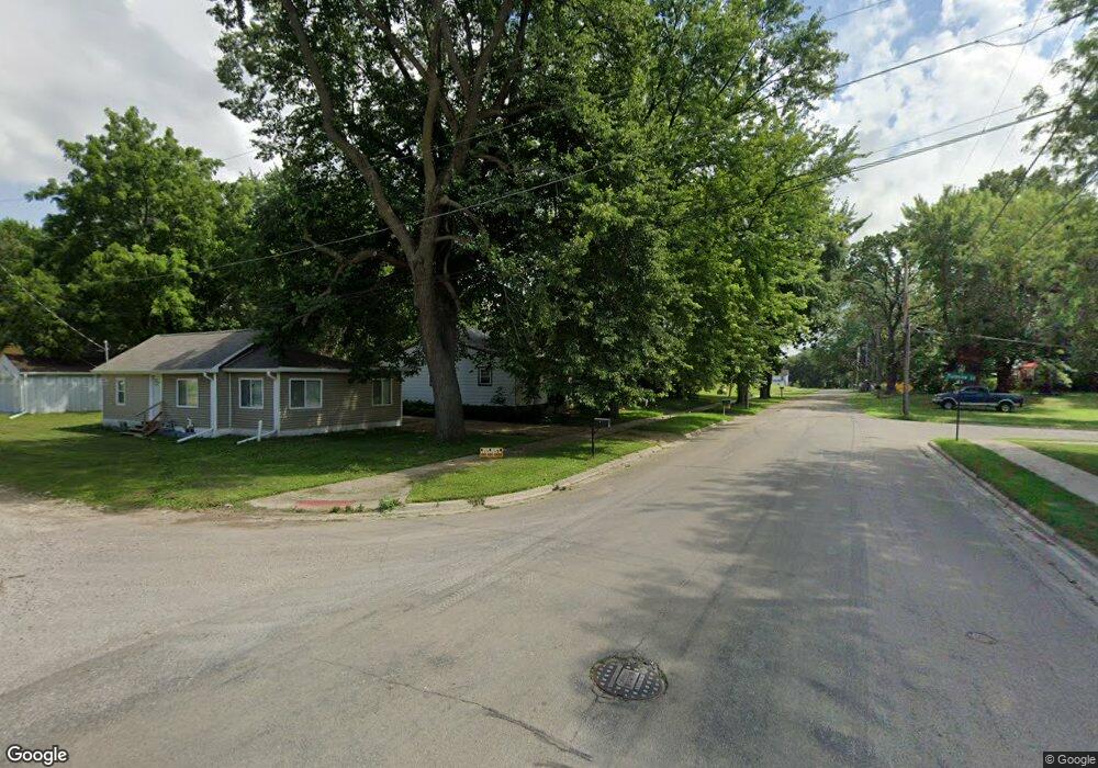 823 Spark Ave, Albert Lea, MN 56007 - photo 1