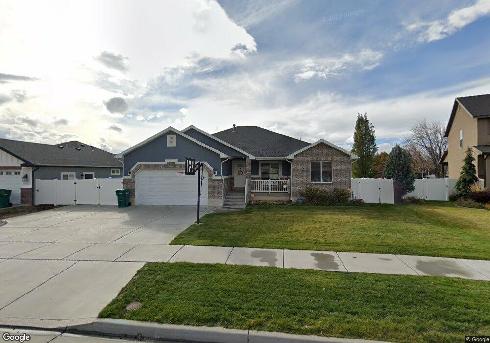 472 S Trailside Dr, Layton, UT 84041 - photo 1