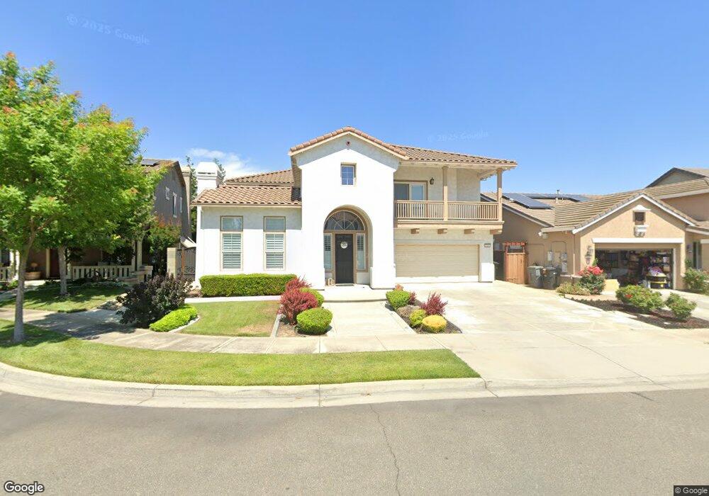 525 Triple Crown Ct, Oakdale, CA 95361 - photo 1