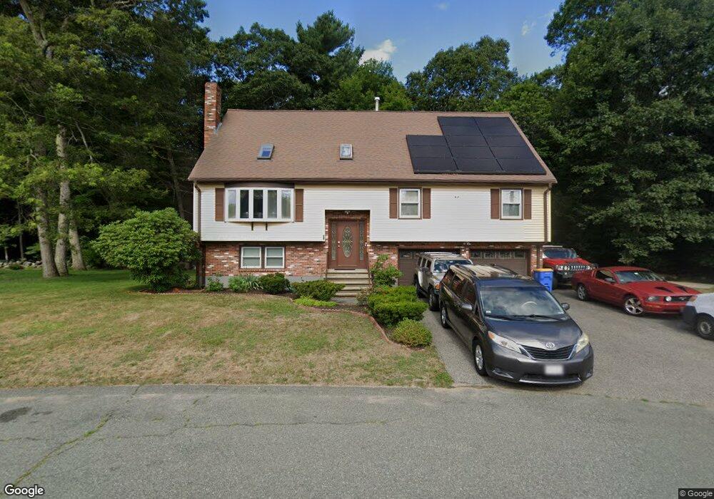 25 Lheureux Cir, Randolph, MA 02368 - photo 1