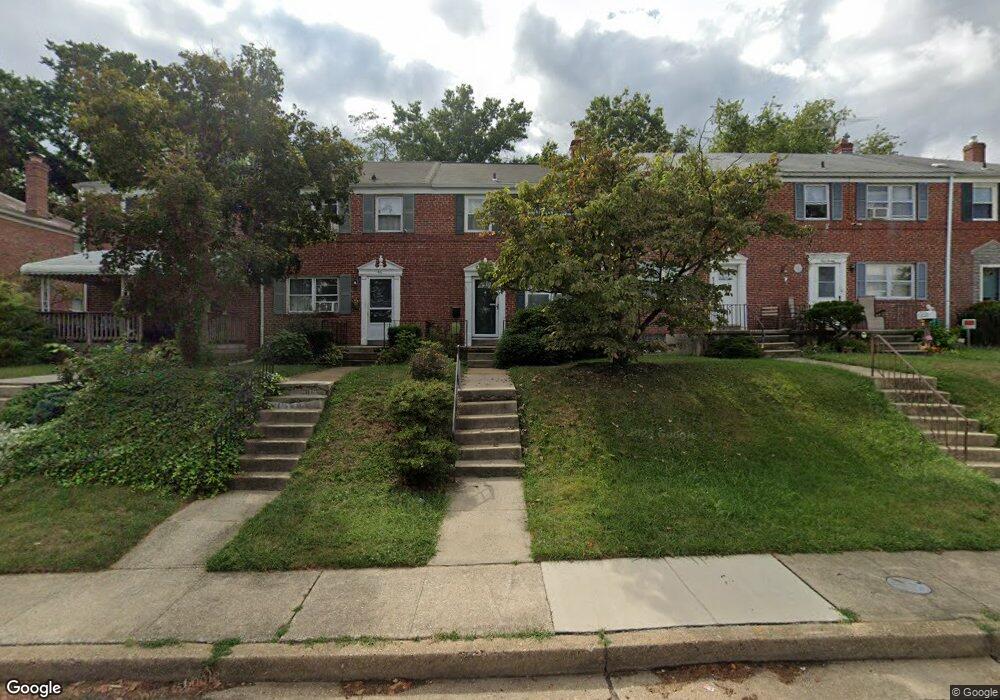 416 Westshire Dr, Catonsville, MD 21228 - photo 1