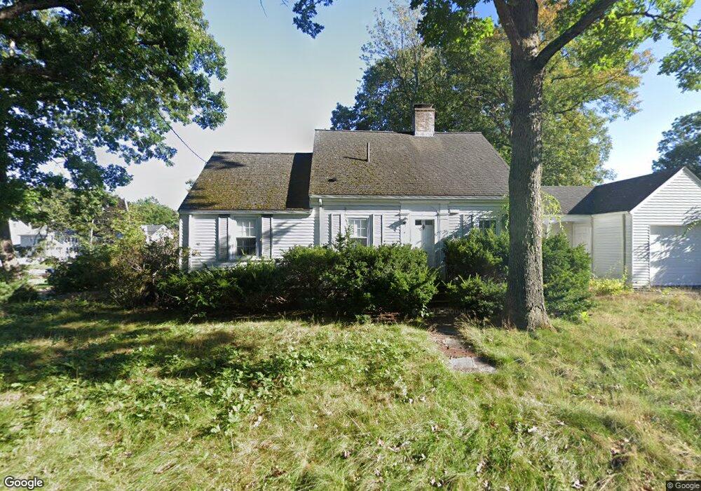 8 Hemlock St, Needham, MA 02492 - photo 1