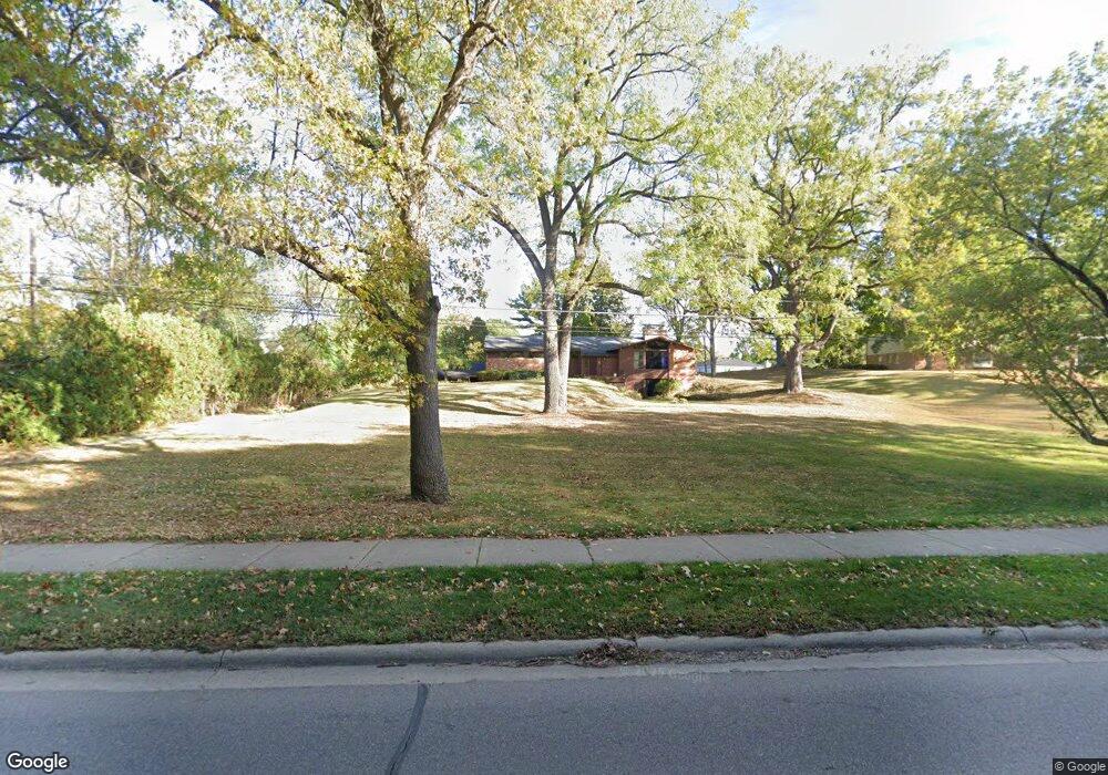 25504 W 14 Mile Rd, Bloomfield Hills, MI 48301 - photo 1