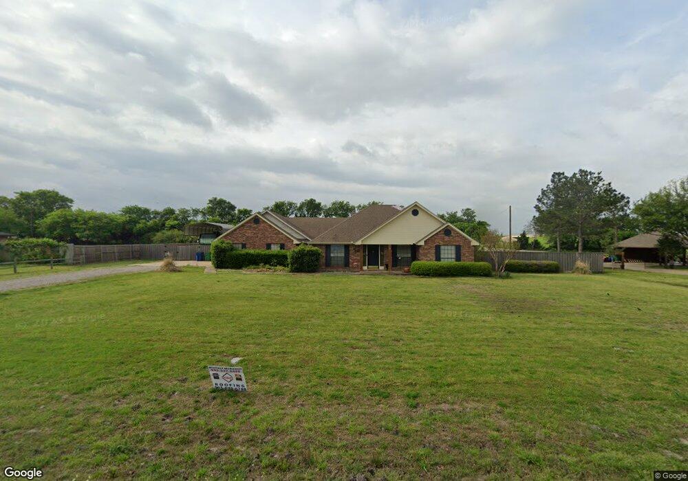 521 Preston Dr, Pottsboro, TX 75076 - photo 1