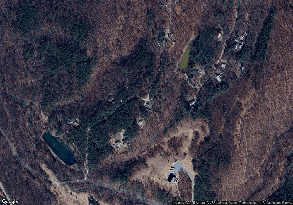 11 Hollow View Ln, Berkeley Springs, WV 25411 - photo 1