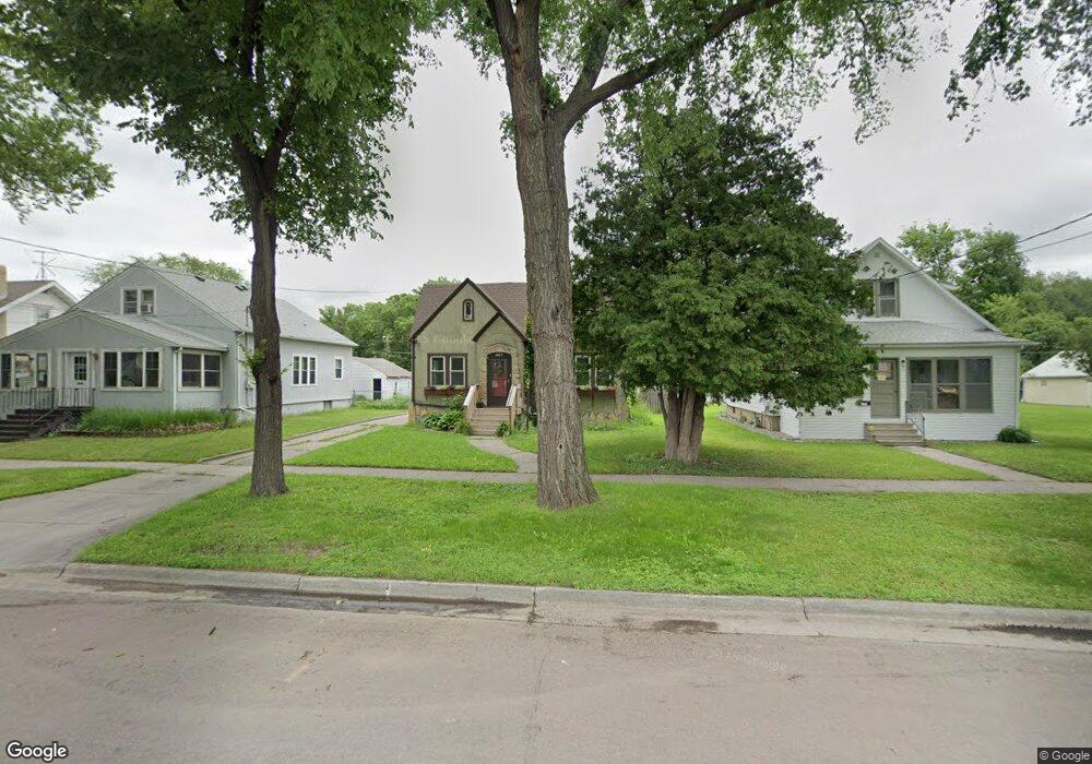 1025 14th St N, Fargo, ND 58102 - photo 1