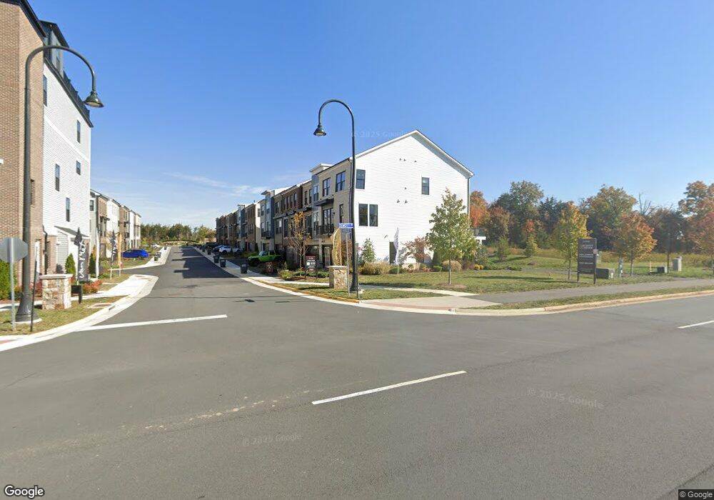 43614 Farringdon Square, Broadlands, VA 20148 - photo 1