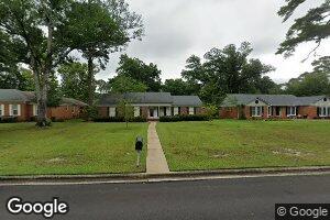 1725 Lynwood Ln, Albany, GA 31707