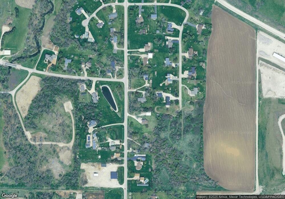 1317 Stoney Point Rd NW, Cedar Rapids, IA 52405 - photo 1