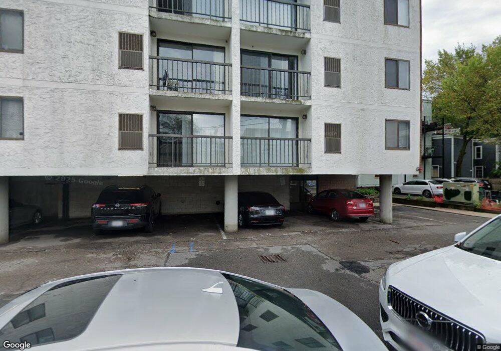 18 Elmer St unit 205, Cambridge, MA 02138 - photo 1