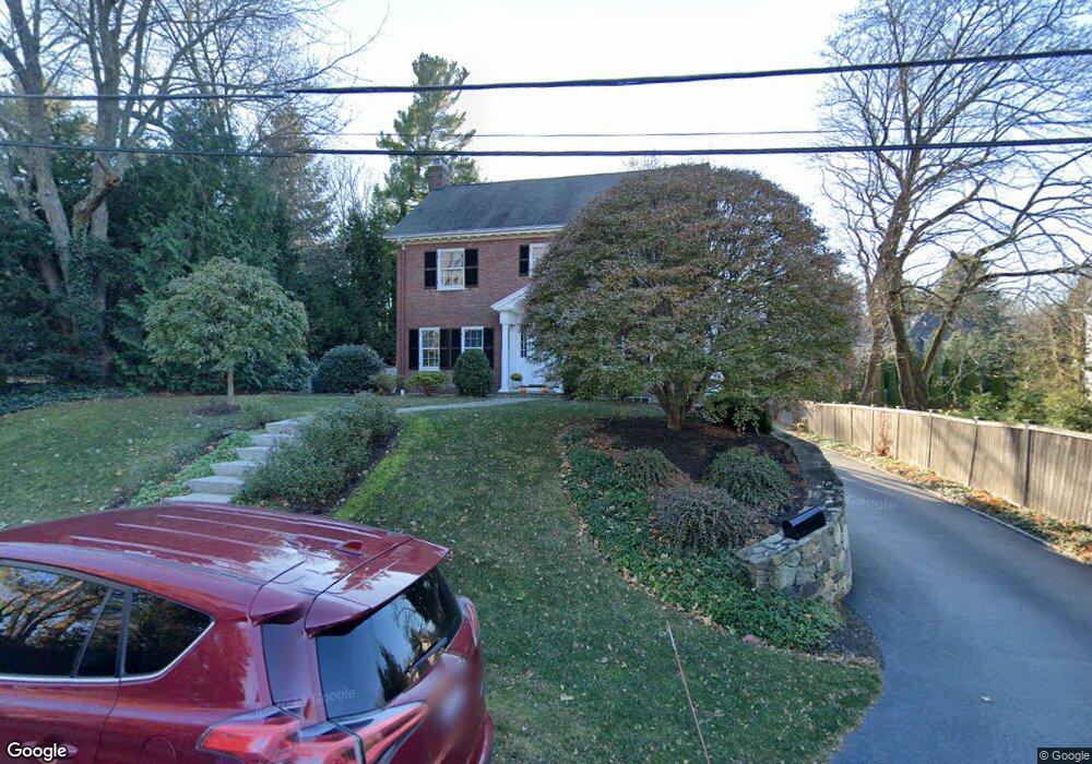 10 Bradford Rd, Wellesley Hills, MA 02481 - photo 1