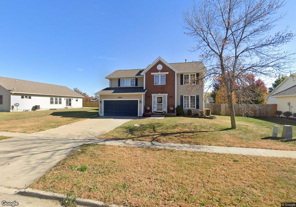 1014 W 16th St S, Newton, IA 50208 - photo 1