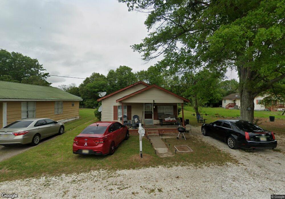 229 Carver Ave, Atmore, AL 36502 - photo 1