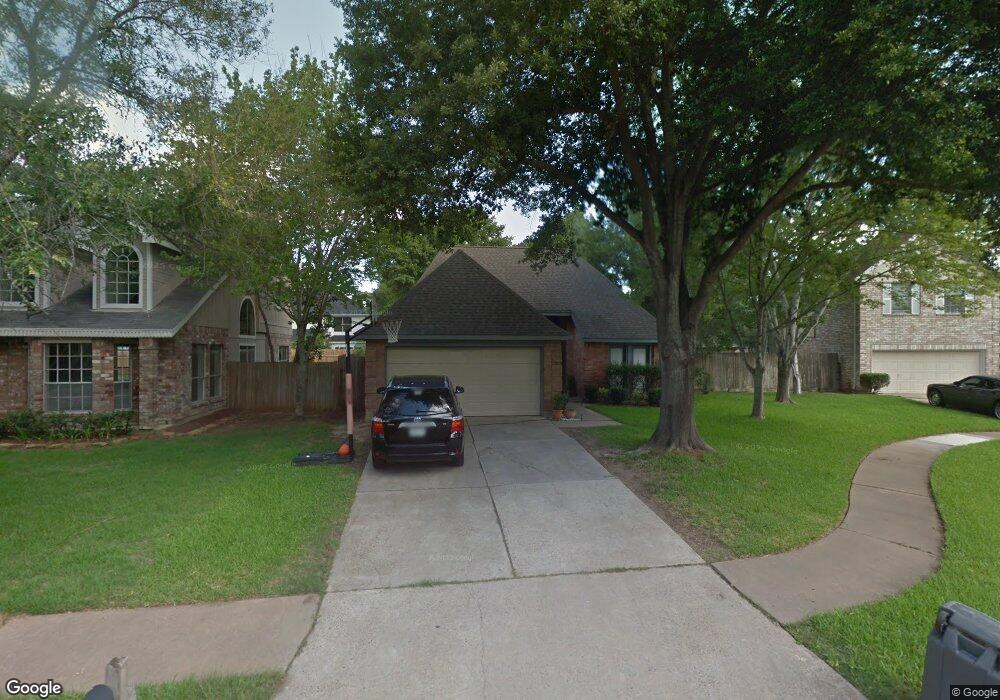 11106 Middleburgh Dr, Tomball, TX 77377 - photo 1