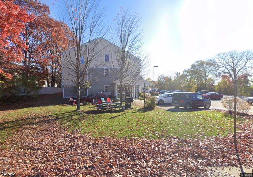 790 S Porter St unit 1, Manchester, NH 03103 - photo 1