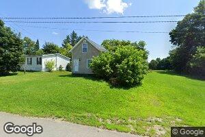 9 Third St, Howland, ME 04448