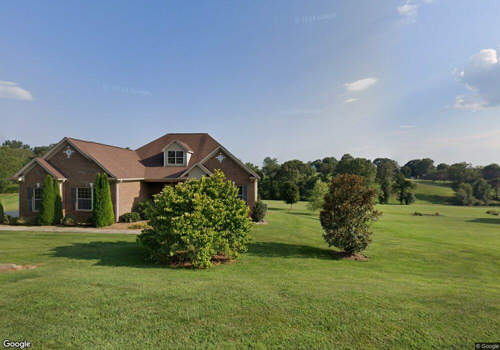 173 Jenwill Dr, Purlear, NC 28665 - photo 1