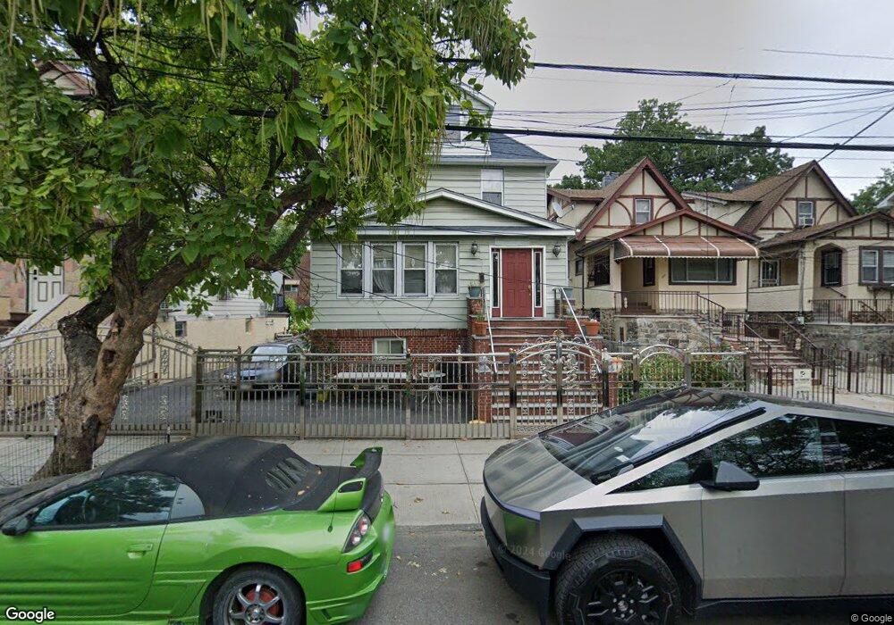 512 Beach Ave, Bronx, NY 10473 - photo 1