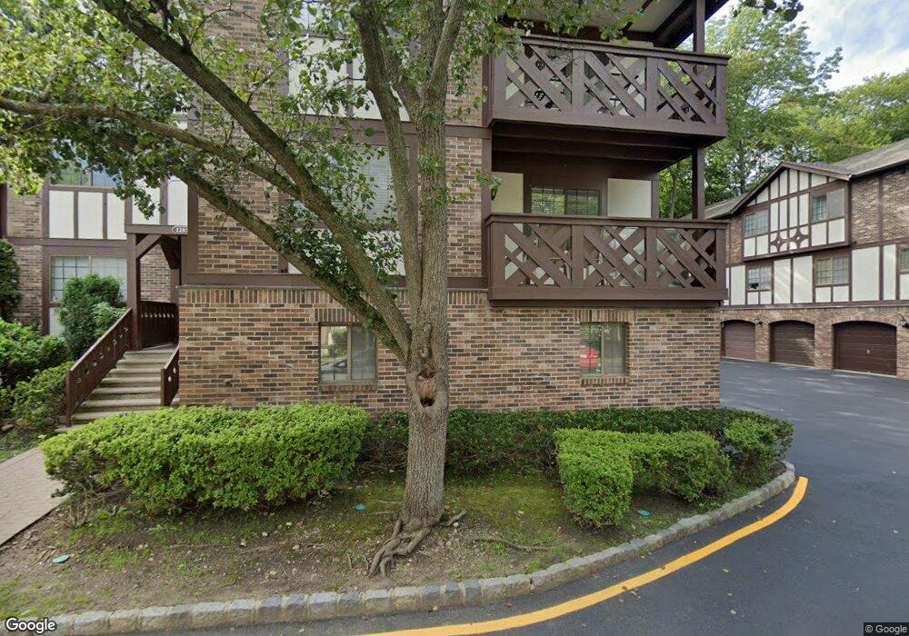 1207 Faulkner Ct, Mahwah, NJ 07430 - photo 1