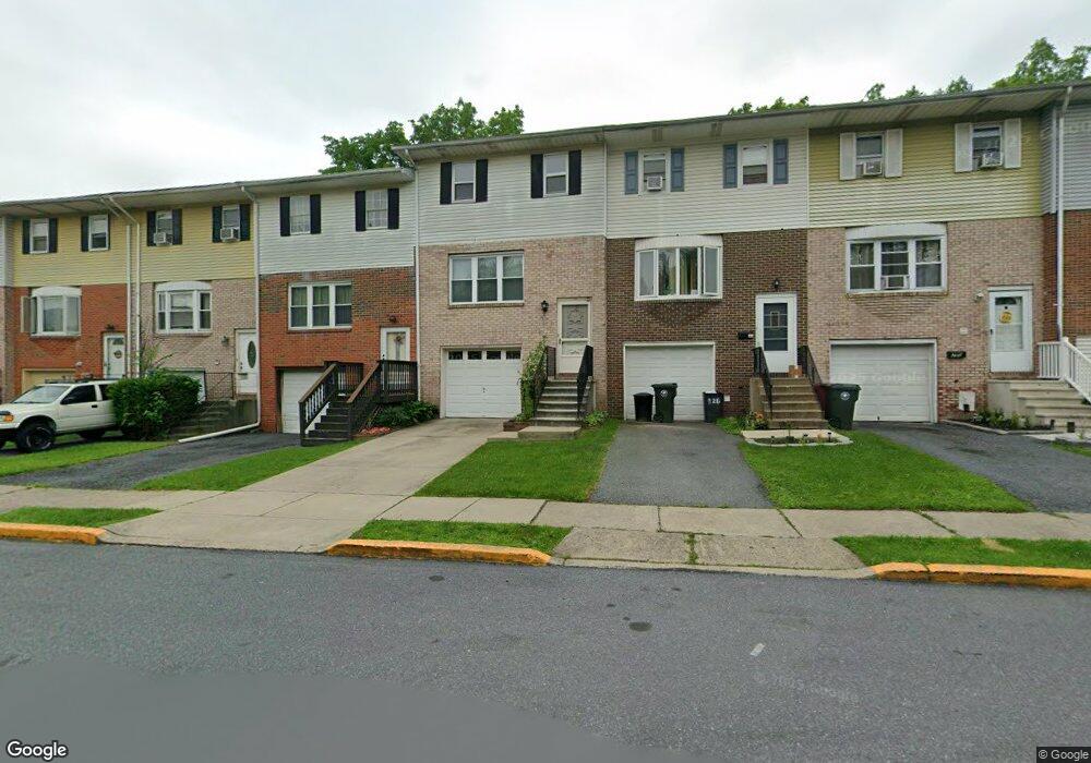 226 Old Forge Dr, Bath, PA 18014 - photo 1