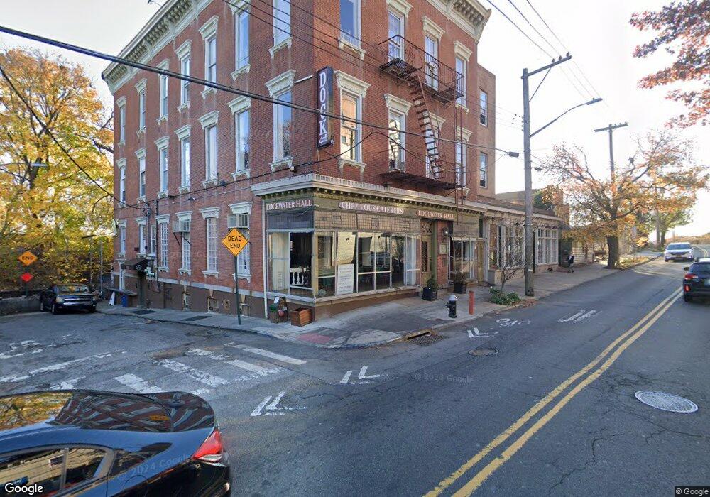 691 Bay St, Staten Island, NY 10304 - photo 1