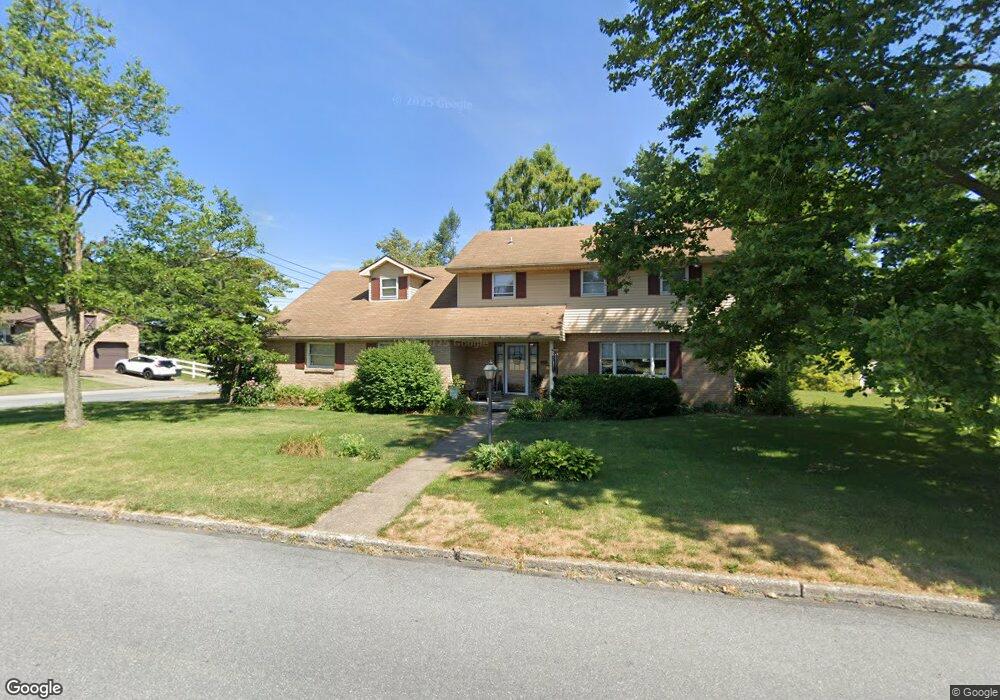 2921 W Fairmont St, Allentown, PA 18104 - photo 1