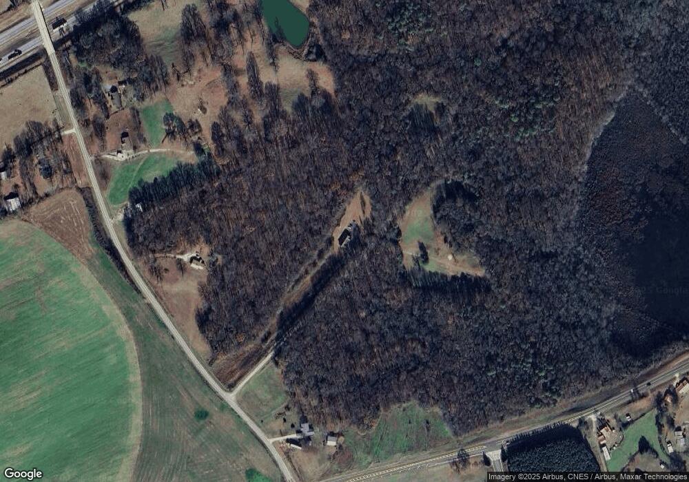 183 Roberts Ln, Carnesville, GA 30521 - photo 1