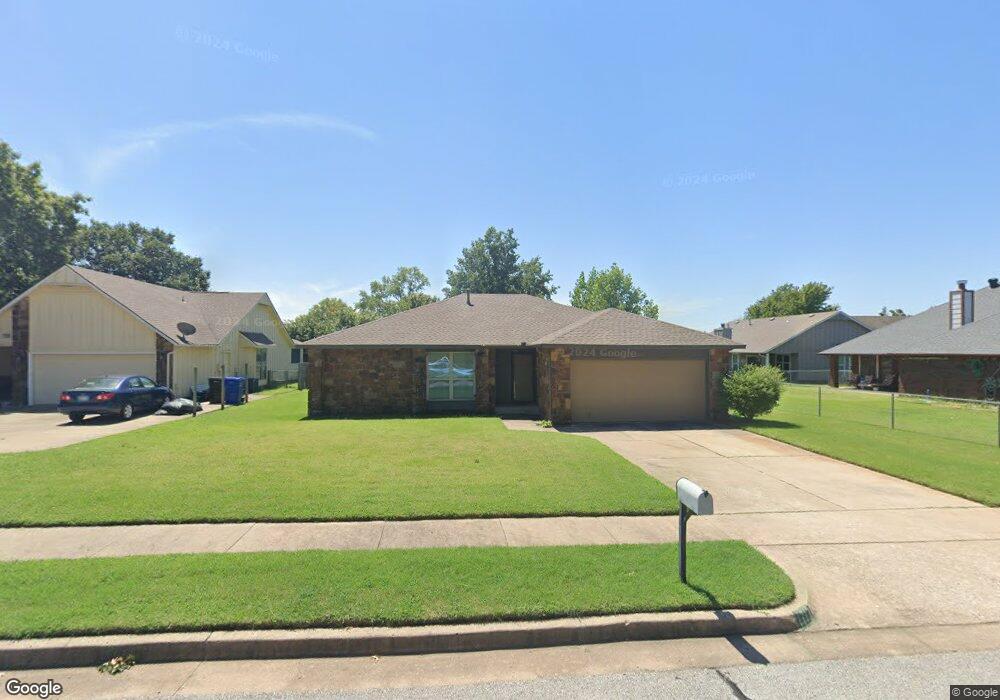 1713 W Twin Oaks St, Broken Arrow, OK 74011 - photo 1