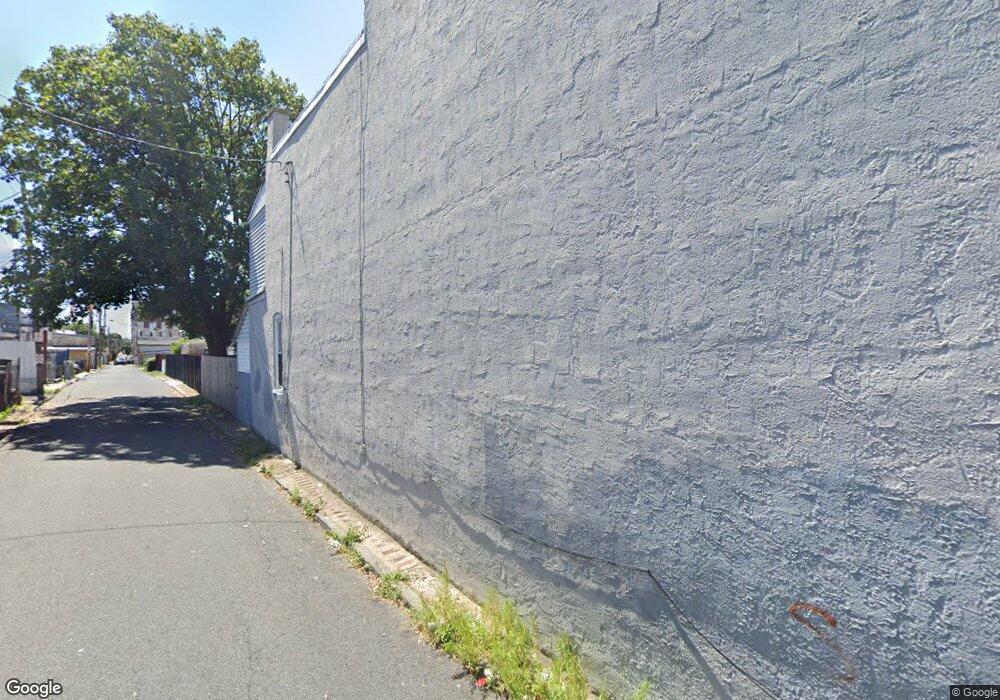 938 Perry St, Reading, PA 19604 - photo 1