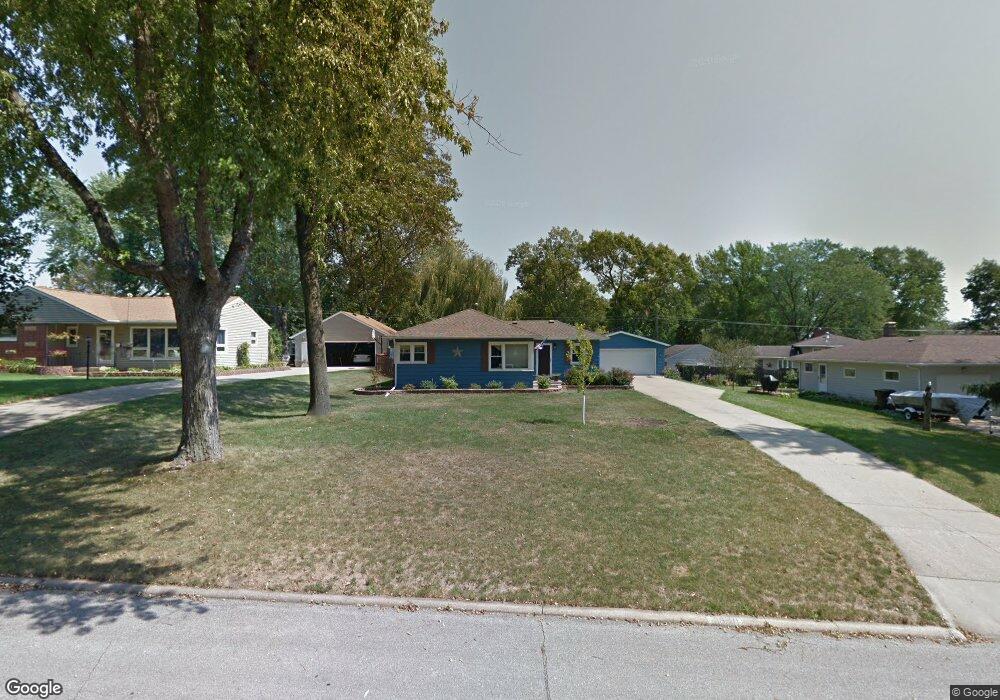 3920 Hillside Dr, Cedar Falls, IA 50613 - photo 1