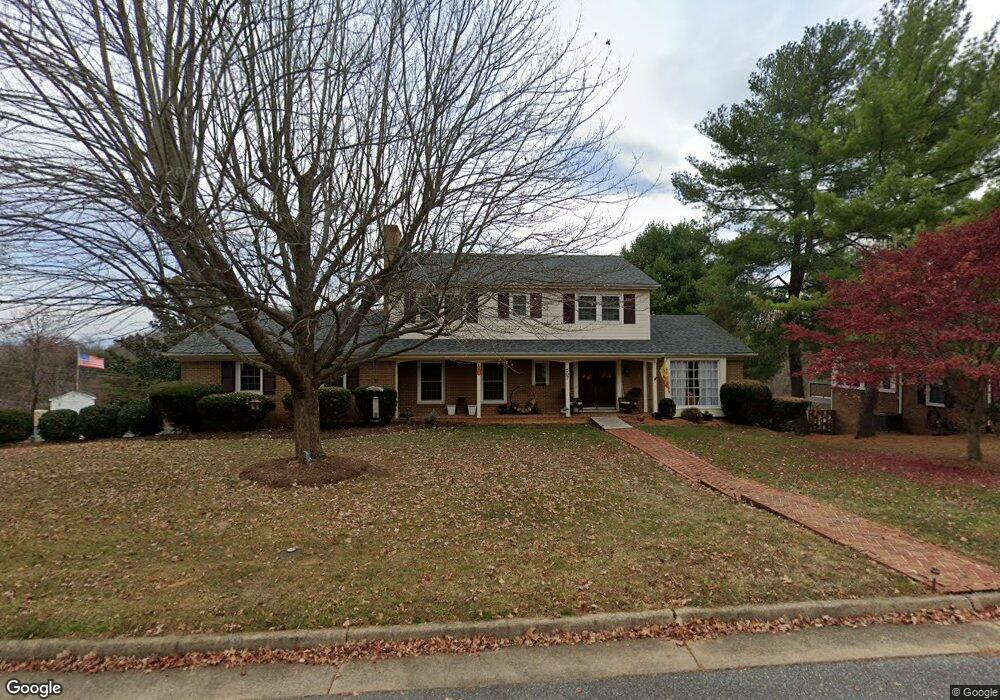 507 Victoria Dr, Staunton, VA 24401 - photo 1