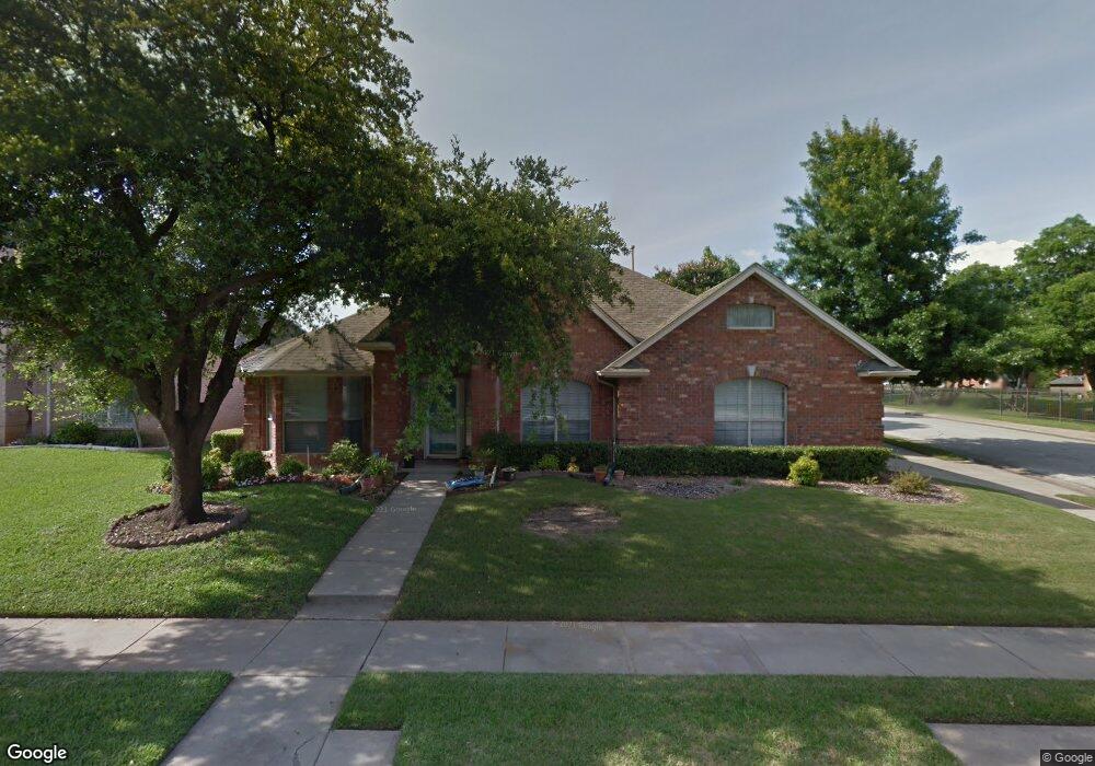 2725 River Forest Ct, Bedford, TX 76021 - photo 1