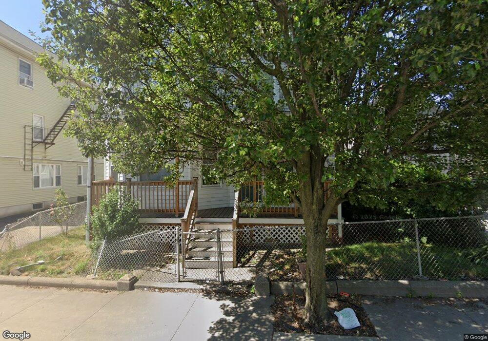 124 Division St, Pawtucket, RI 02860 - photo 1