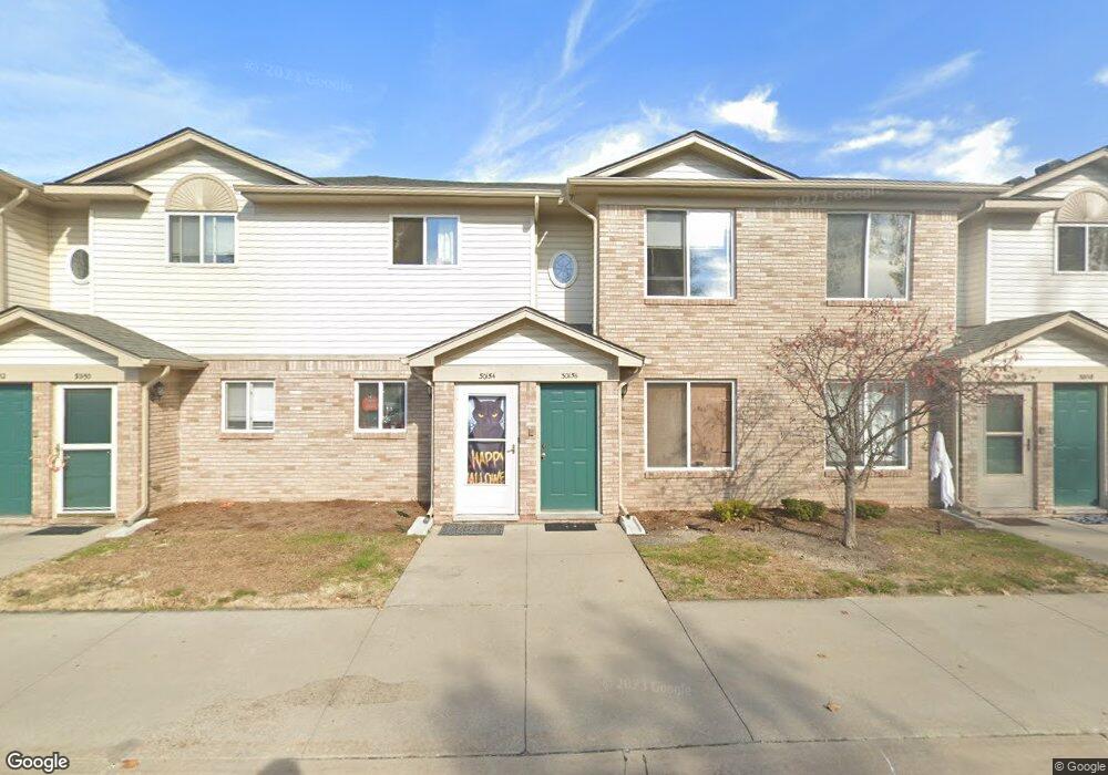 30156 Wedgewood Cir unit 70, Roseville, MI 48066 - photo 1