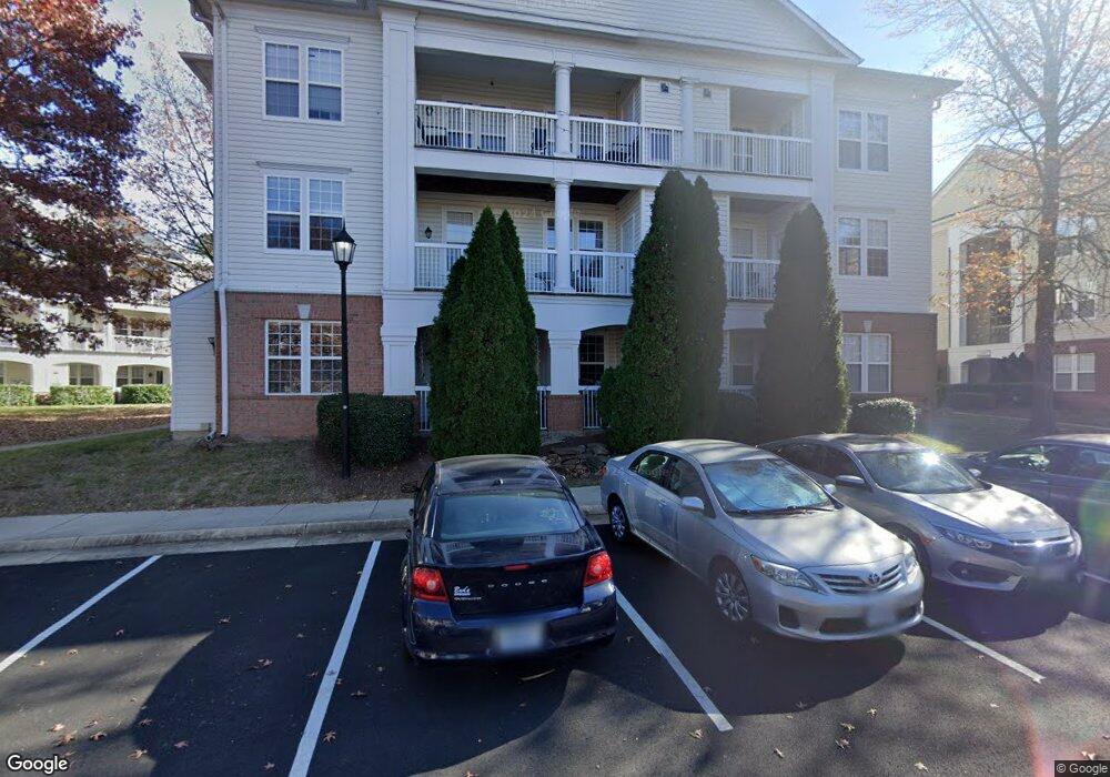 22611 Blue Elder Terrace unit 101, Ashburn, VA 20148 - photo 1